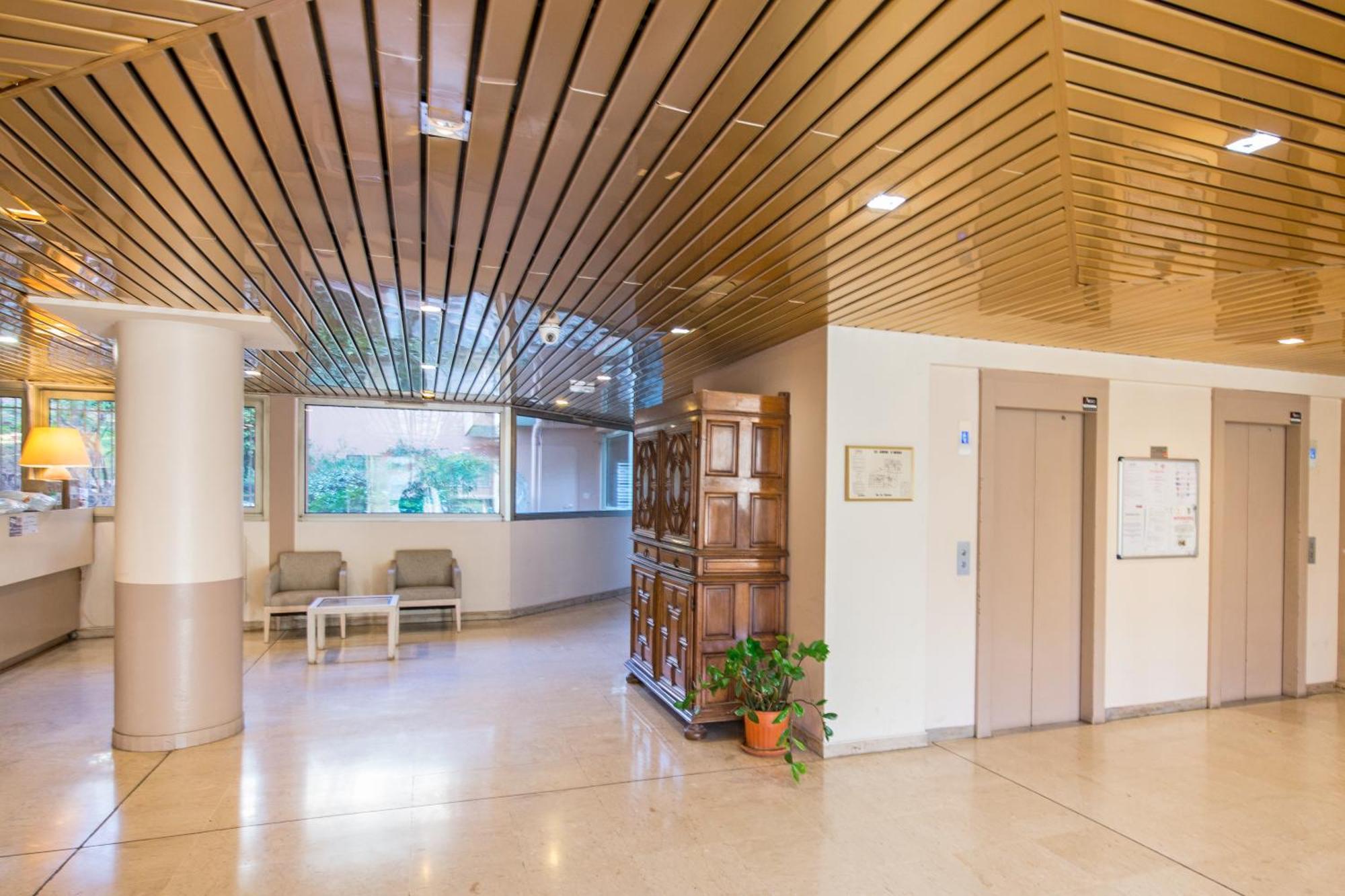 Appartement Renove - Terrasse - Parking - Bm 尼斯 外观 照片