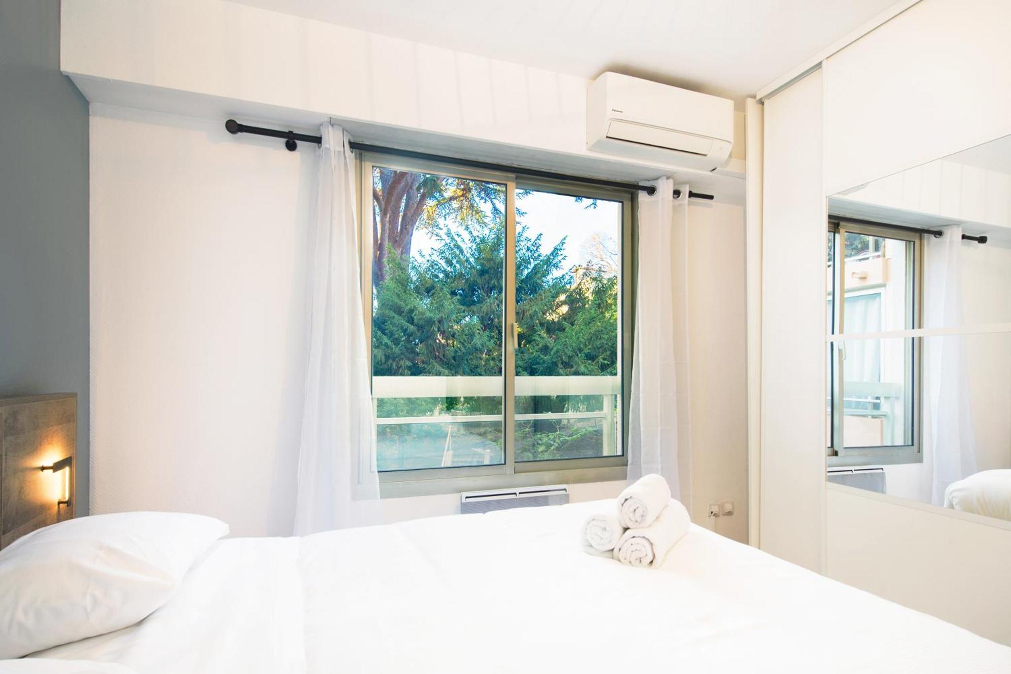 Appartement Renove - Terrasse - Parking - Bm 尼斯 外观 照片